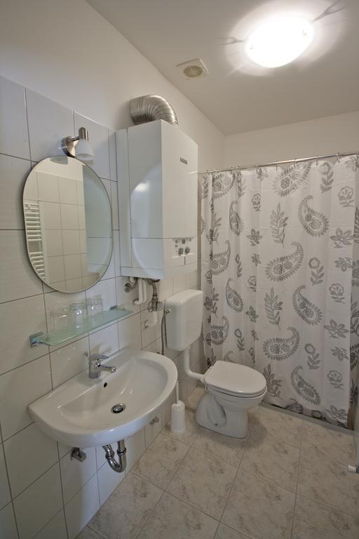 Guesthouse Toticevi Rijeka Kamer foto